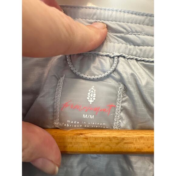 Free People NWT Light As A Feather Packable Tunic Liner Ice Grey Size M - Picture 5 of 13